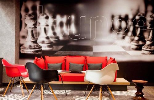 14th Arrondissement Hotel | ibis Maine Montparnasse
