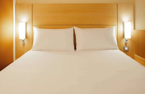 Cardano al Campo Hotel | ibis Milano Malpensa Aeroporto