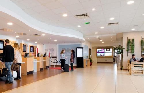 Batignolles Hotel | ibis Paris 17 Clichy-Batignolles