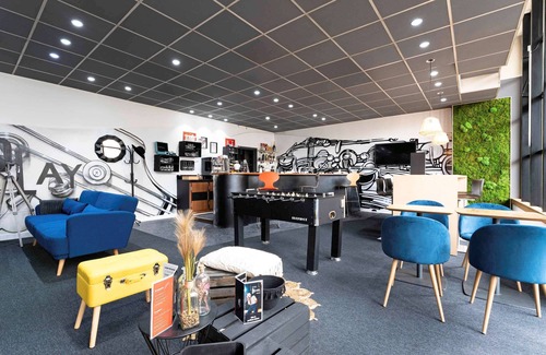 Pantin Hotel | ibis Paris Pantin Eglise