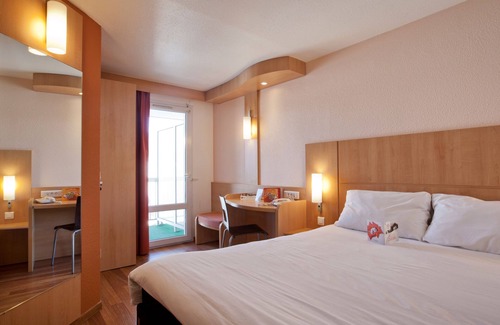 Poitiers Hotel | ibis Poitiers Centre