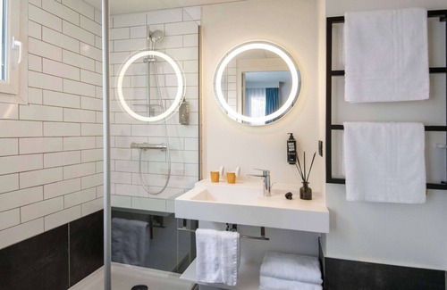 Roquebrune-Cap-Martin Hotel | Ibis Roquebrune Cap Martin Menton