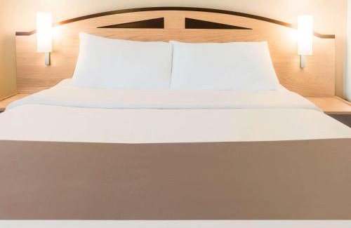 Bramley Hotel | ibis Rotherham East – (M18/M1)