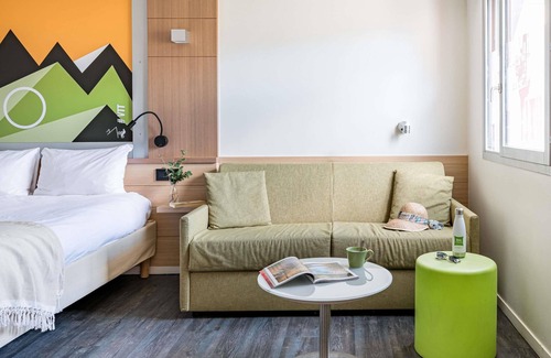 Annecy Hotel | ibis Styles Annecy Gare Centre