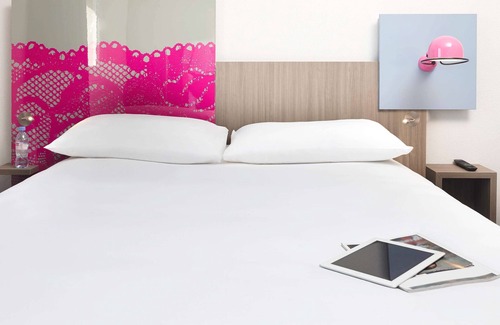 Arles Hotel | ibis Styles Arles Palais des Congrès