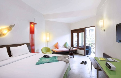 Legian Hotel | ibis Styles Bali Legian