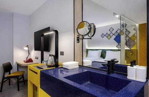 Silom Hotel | ibis Styles Bangkok Silom