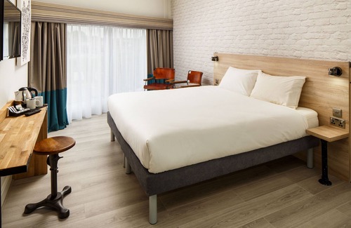Oldbury Hotel | ibis Styles Birmingham Oldbury