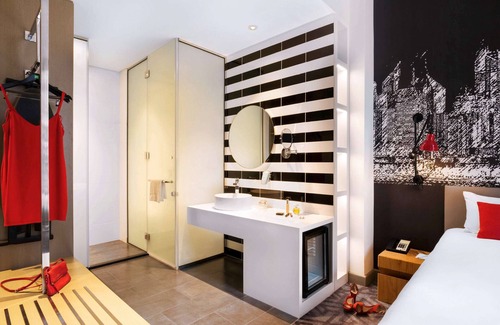 Garhoud Hotel | ibis Styles Dubai Airport Hotel