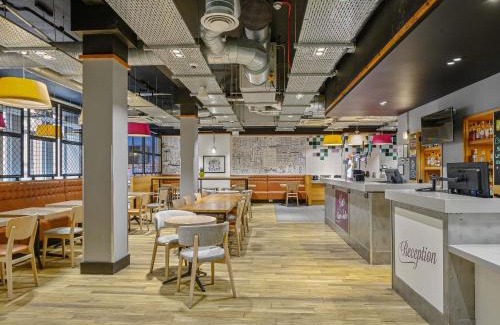 City Centre Glasgow Hotel | ibis Styles Glasgow Centre George Square