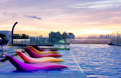 Socorro Hotel | ibis Styles Manila Araneta City