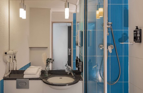 Jean Zay Hotel | ibis Styles Paris Val de Fontenay