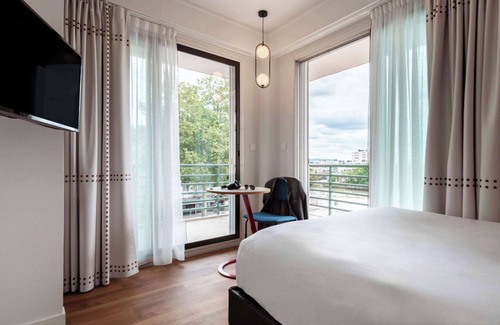 Rouen City Centre Hotel | ibis Styles Rouen Centre Cathedrale