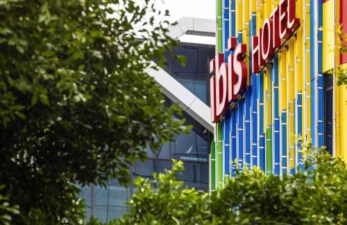 Darling Harbour Hotel | ibis Sydney Barangaroo