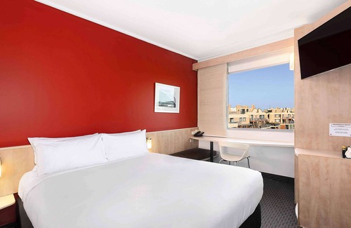 Darling Harbour Hotel | ibis Sydney Darling Harbour
