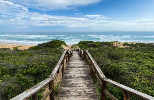 Wilderness Beach Bed & Breakfast | Ibitshi Beach Lodge Wilderness