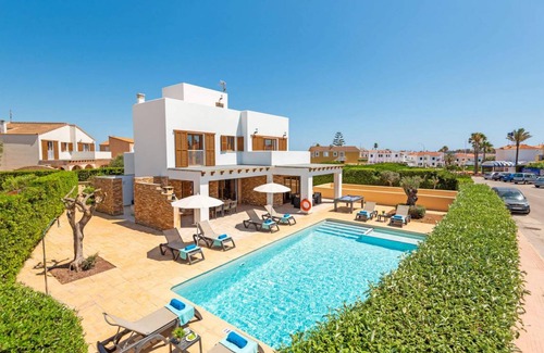 Cales Piques Villa | Ibiza 4 bedroom villa, Cala'n Blanes