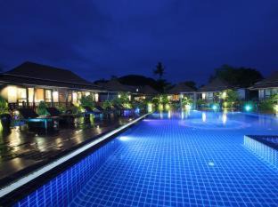 Ko Phi Phi Hotel | Ibiza House Phi Phi