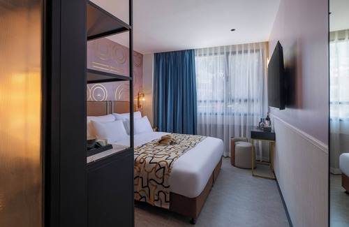 Tel Aviv Hotel | Iconic Hotel