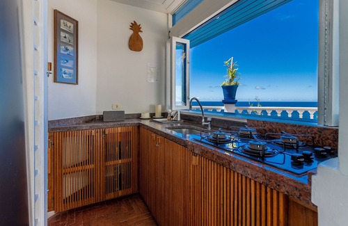 Sao Conrado Villa | Iconic oceanfront villa in São Conrado - Sco002