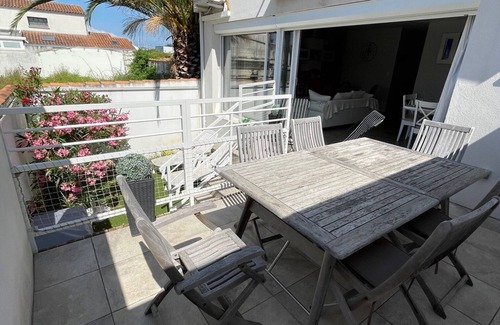 La Rochelle Villa | Idéal Famille, Maison Neuve Climatisée 8 Pers à 7 mn a Pieds Plage des Minimes