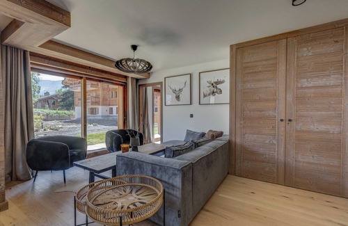 Le Planellet Apartment | Ideal 3 bedroom apartment with 200m2 garden