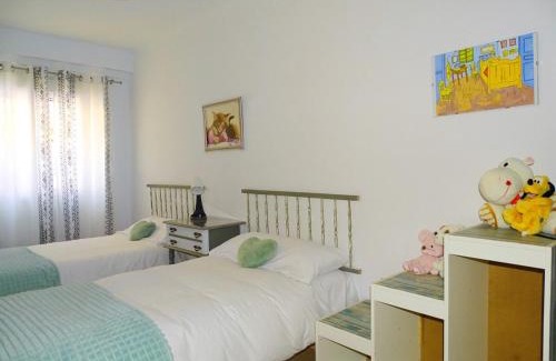San Roque Apartment | Ideal alojamiento para familias, a pasos de la estación de tren