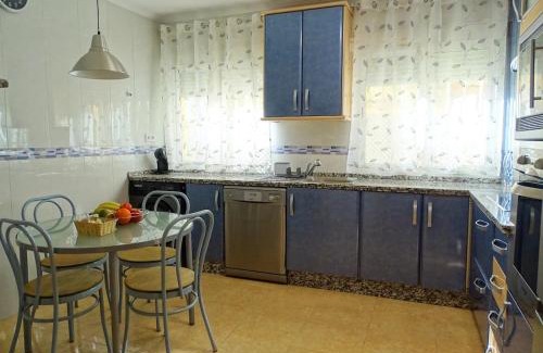San Roque Apartment | Ideal alojamiento para familias, a pasos de la estación de tren