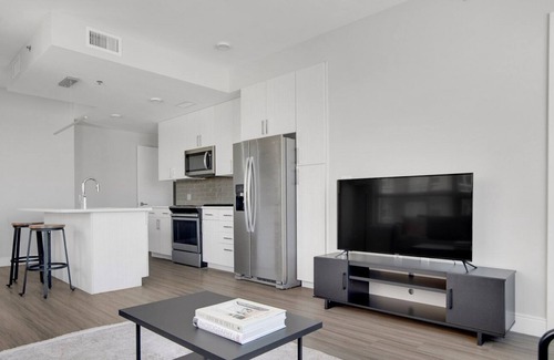 Five Points Apartment | Ideal Five Points 2BR w/ Pool & Gym, walk to Union Station, by Blueground