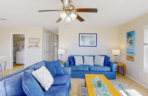 Fort Morgan Pines House | Ideal gem with across from the Gulf with Mobile Bay views - snowbird-friendly