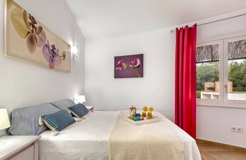 Crestatx Ski Chalet | Ideal house with garden and private swimming pool in a quiet urbanization