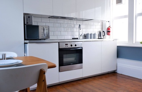 Bristol Old City Apartment | Ideal location! Studio flat in heart of the city