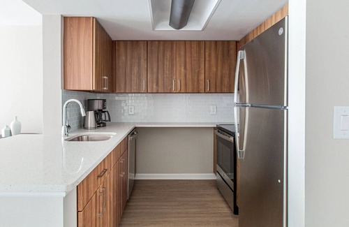 Chinatown Apartment | Ideal Mount Vernon 1BR w/ Gym, Pool, nr. Georgetown Law, by Blueground