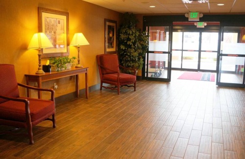 Kingman Hotel | Ideal Road Trip Retreat: Near the Hoover Dam!