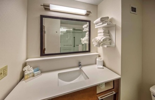Southaven House | Ideal Room for Exploring Memphis Landmarks & Cultural Sites Nearby