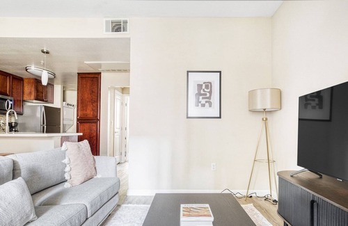 Morse Park Apartment | Ideal Sunnyvale 1BR w/ Gym, W/D & Lounge, walk to Google, by Blueground
