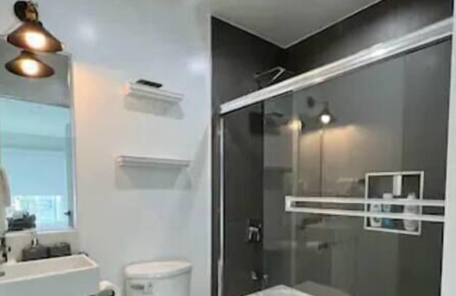 View Park-Windsor Hills House | Ideal Townhouse in Mid City -CR1-CUL