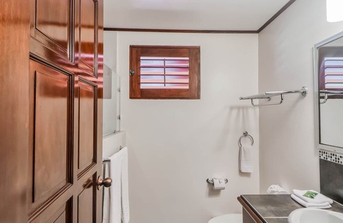 Damas Condo | Ideal Tropical Retreat W/ Private Patio, Shared Pool, Lush Gardens & More!