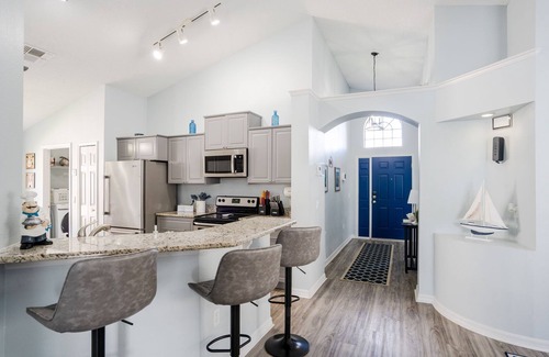 Eagle Pointe South House | Ideal vacation home for your Disney adventure with exclusive pool