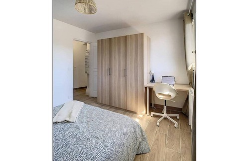 Livry-Gargan Apartment | IDF03 Superb cozy apartment CDG airport wifi 4 people