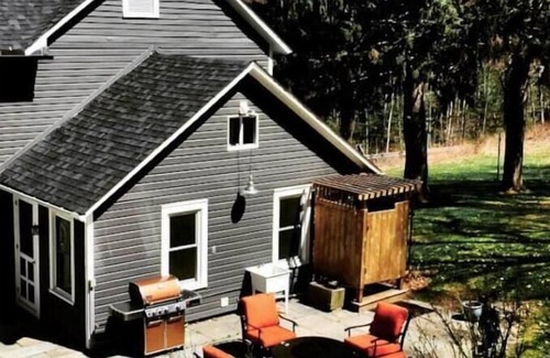 Milanville House | Idyllic, 1860s farmhouse on 16 wooded acres