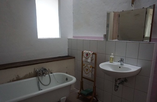 Borgholzhausen Apartment | Idyllic apartment with access to forest, pastures and meadows.
