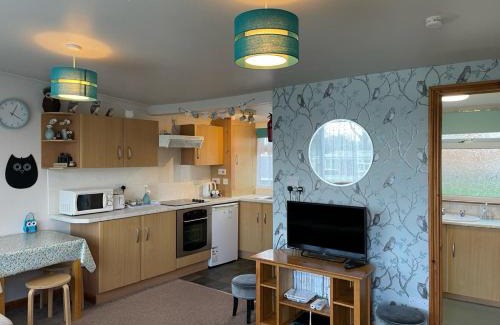 Bucks Cross Ski Chalet | Idyllic Entire Chalet in Bideford Bay holiday Park near Clovelly