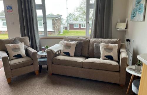Bucks Cross Ski Chalet | Idyllic Entire Chalet in Bideford Bay holiday Park near Clovelly