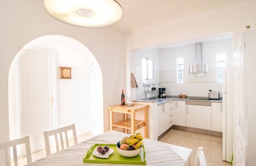 Morro Jable House | Idyllic holiday home right by the sea with a fantastic panoramic view