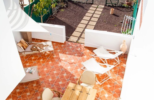 Morro Jable House | Idyllic holiday home right by the sea with a fantastic panoramic view