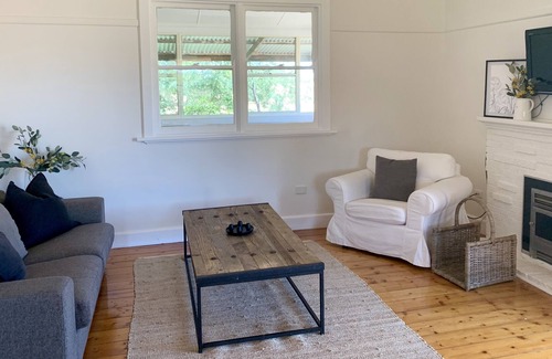Shepparton East House | Idyllic retreat close to town
