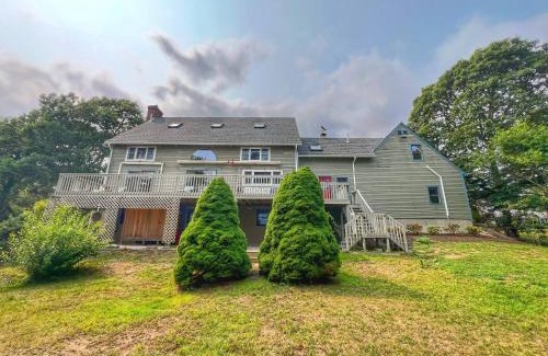 Dennis Port House | Idyllic Retreat Swan Pond Views