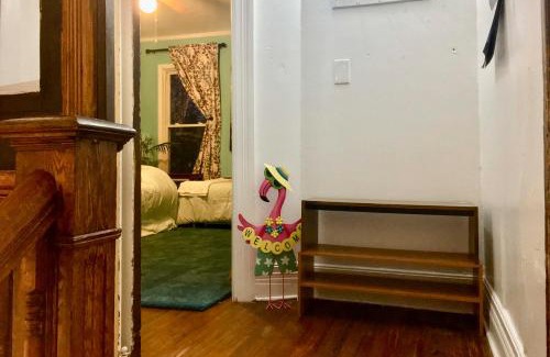 Rochester Apartment | Idyllic Rochester Apartment 2 Miles to Downtown!