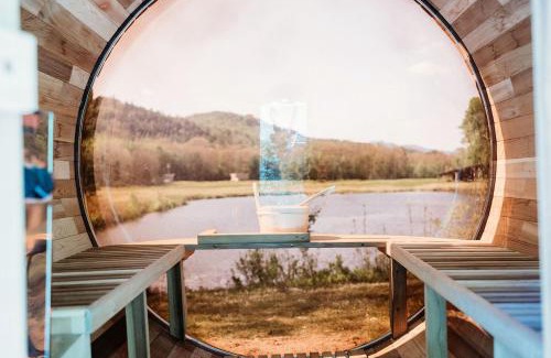 North Woodstock Other | Idyllic Safari Tent with Sauna and Amazing Views in North Woodstock, New Hampshire